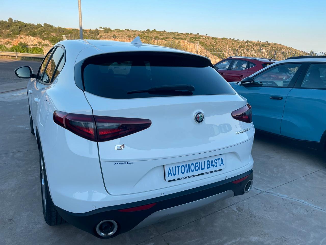Alfa Romeo Stelvio 2.2 Turbodiesel 190 CV AT8 Q4 Sport-Tech