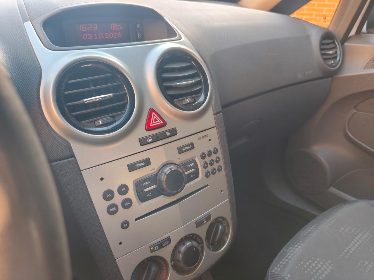 Opel Corsa 1.2 benz 5 porte Sport euro 5