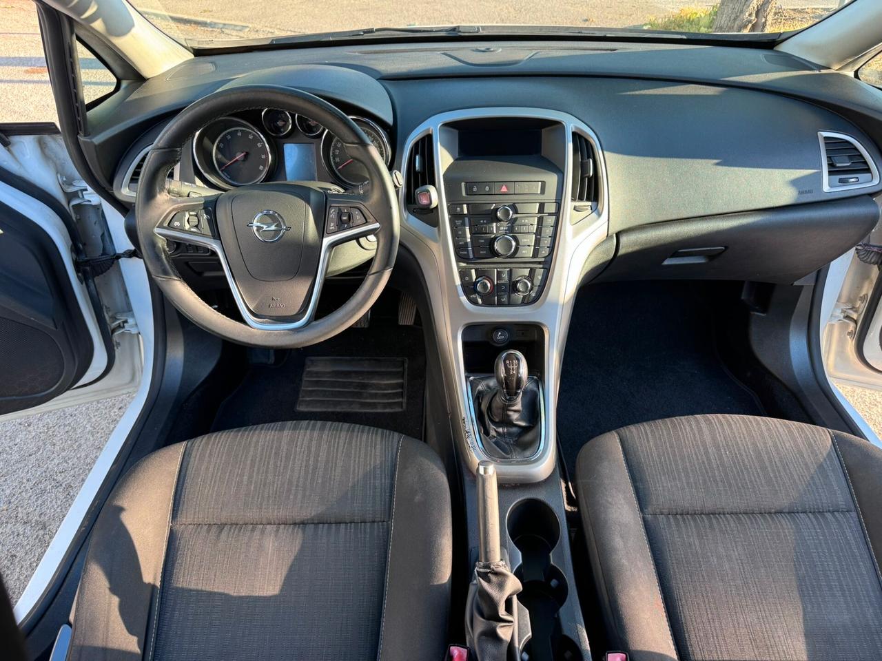 Opel Astra 1.4 100CV 5 porte Elective