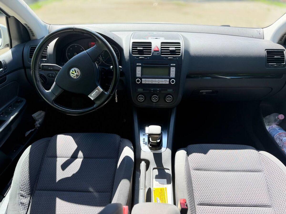 Volkswagen Golf 2.0 tdi Gt Sport 3p dsg dpf