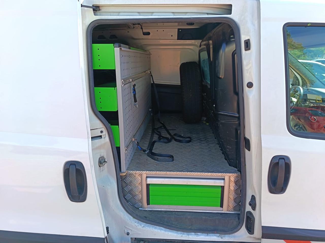 Fiat Doblo Doblò 1.4 T-Jet 16V Natural Power Lounge