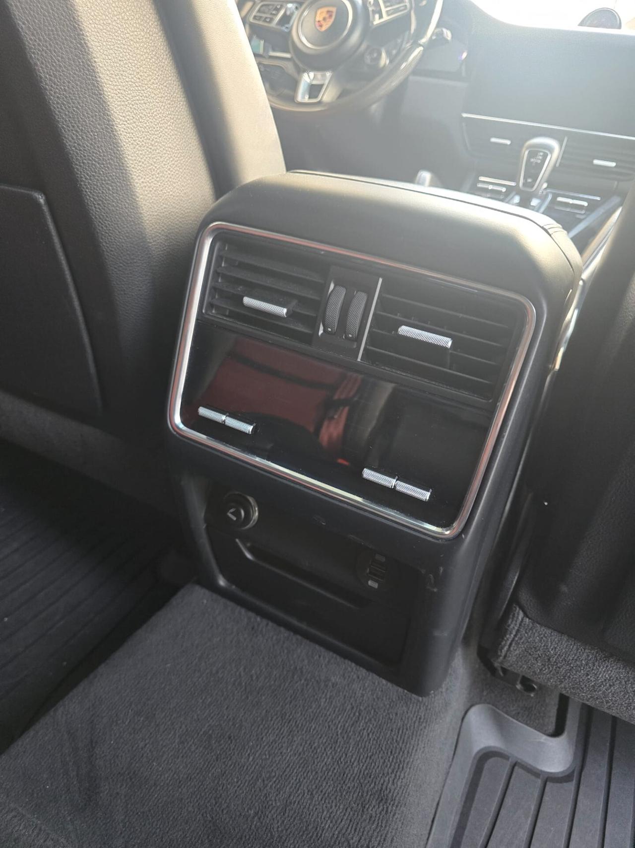 Porsche Cayenne 4.0 V8 Turbo