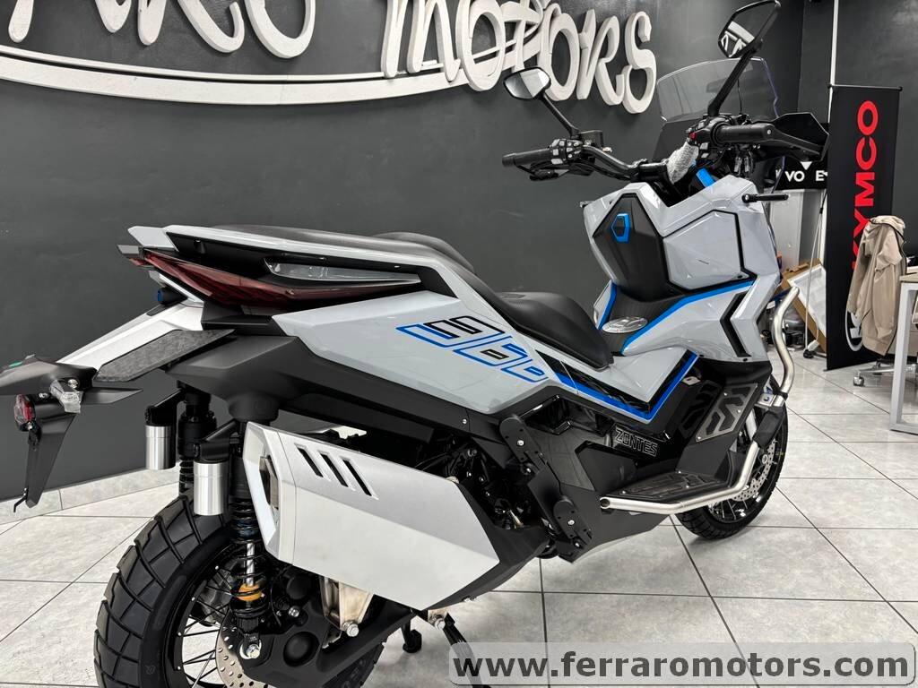 Zontes ZT 368 G Nuova pronto consegna 2025 vieni da noi a scoprirla