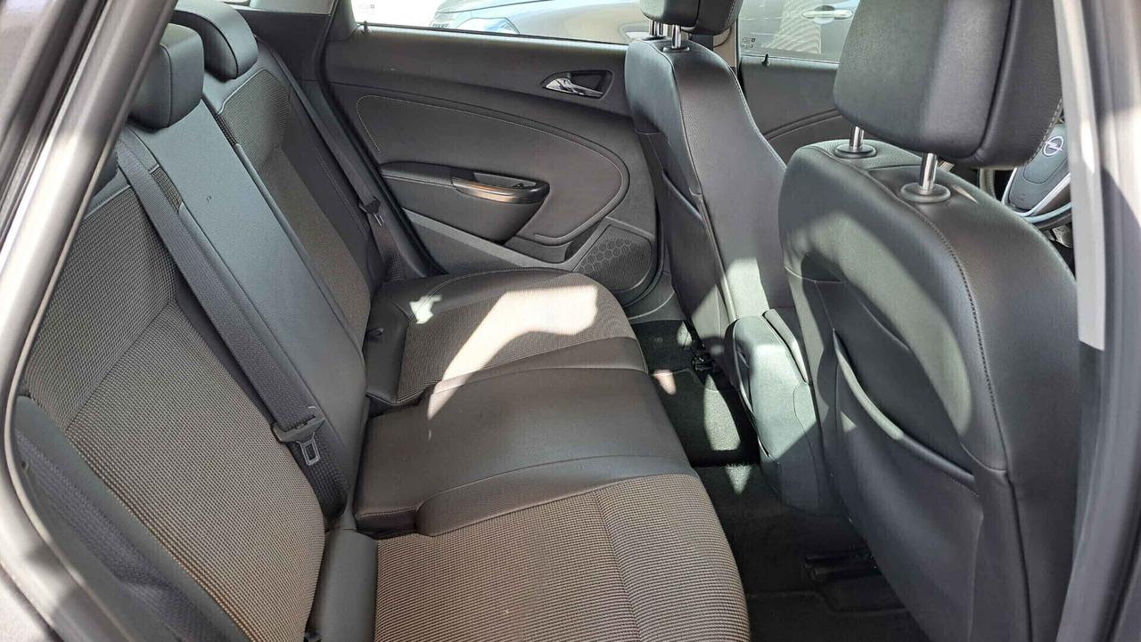 Opel Astra 1.7 CDTI 110CV S. Tourer Cosmo