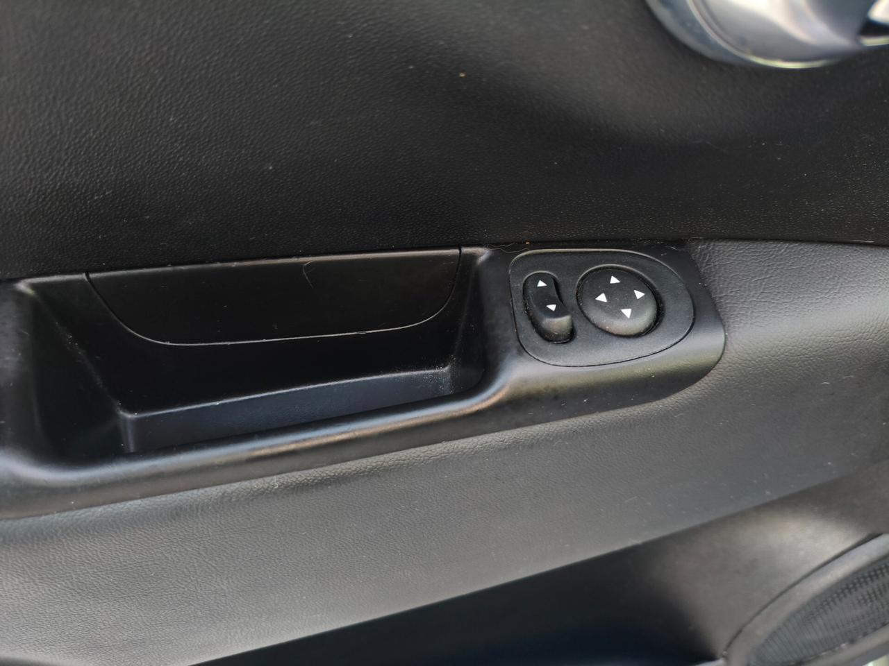 Fiat 500 C 1.0 Hybrid Connect