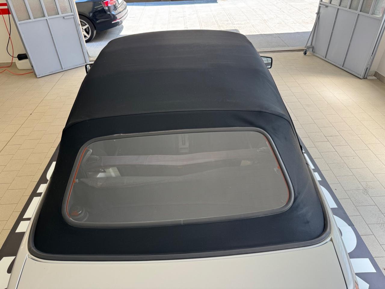 Volkswagen Golf Cabriolet 1.8 cat (75 CV) Basic