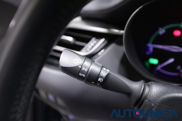 TOYOTA C-HR 1.8 HYBRID E-CVT TREND FARI LED NEOPATENTATI