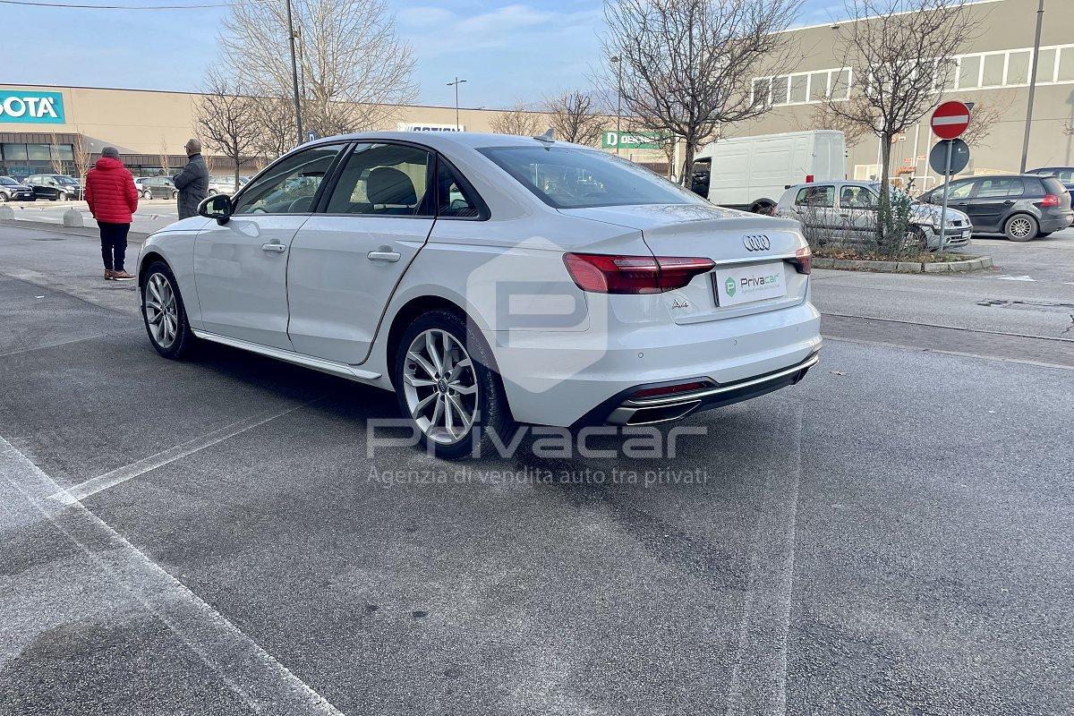 AUDI A4 35 TFSI S line edition