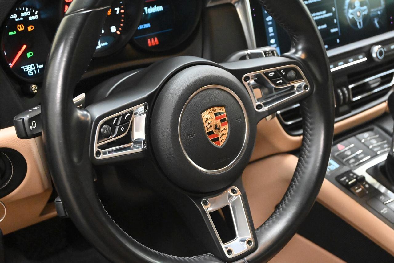 PORSCHE Macan 1ªs. '13-'25 Macan 2.0