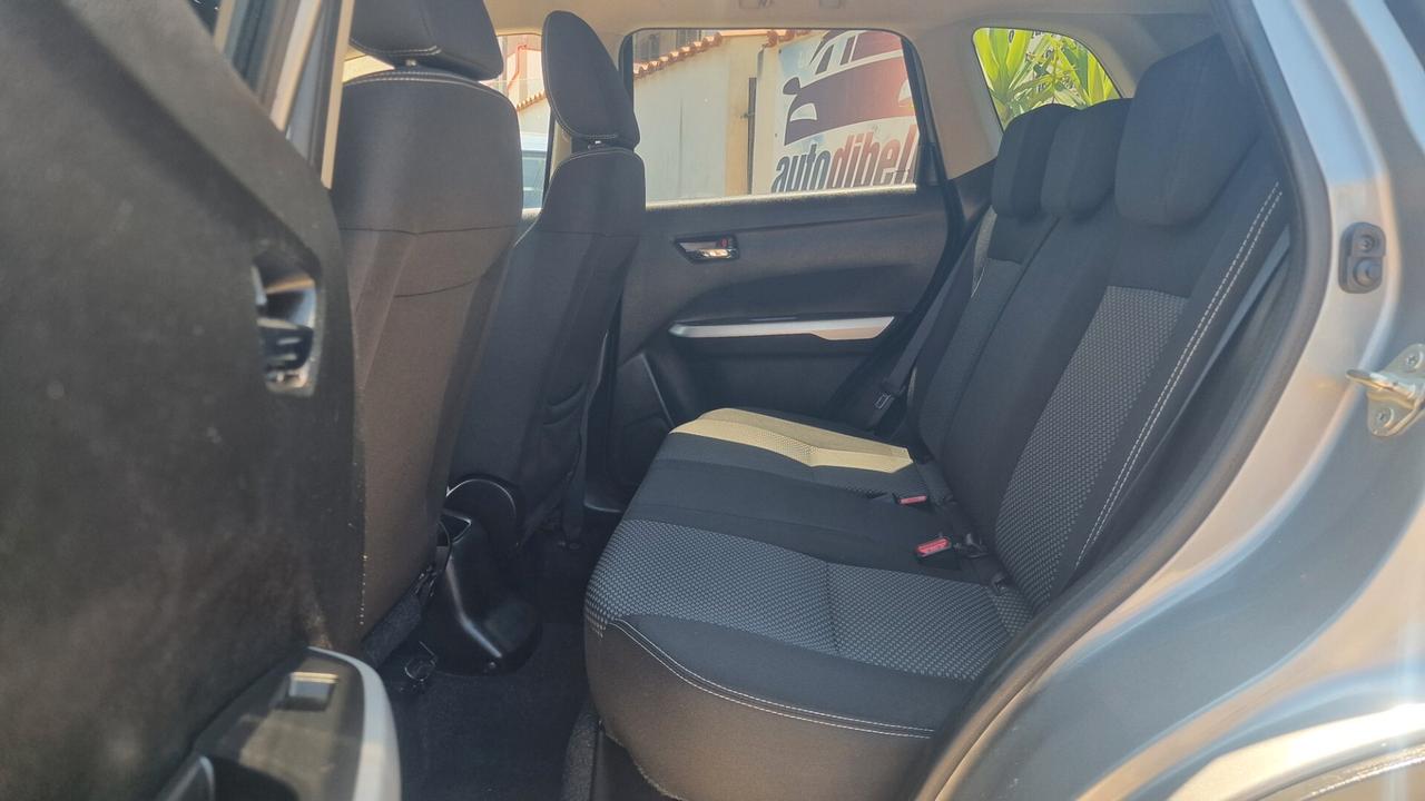 Suzuki Vitara 1.6 VVT A/T V-Top