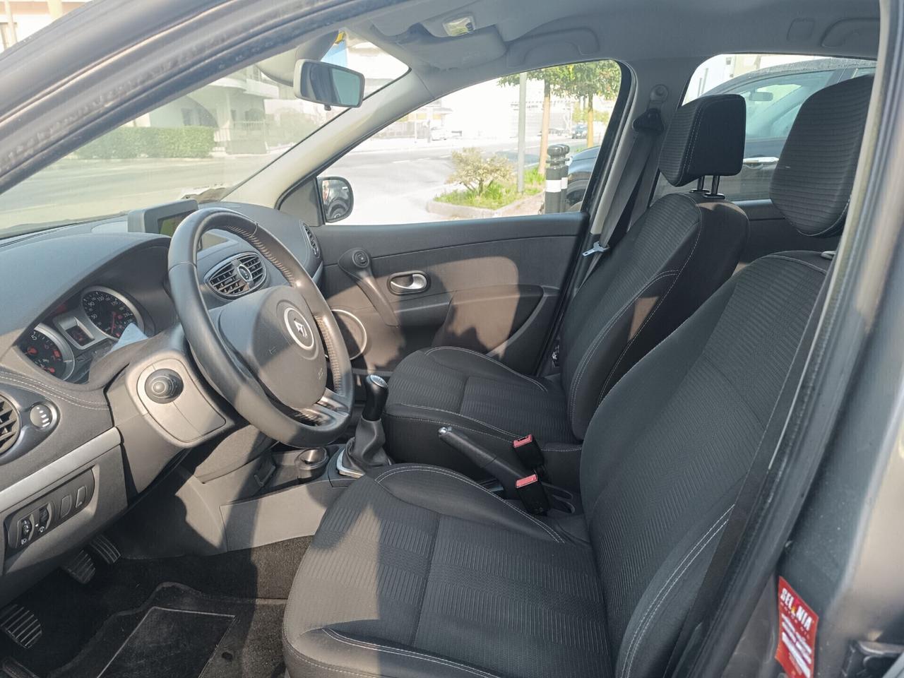 Renault Clio SW 1.2 TCE 100CV 2 TRENI CERCHI+GOMME