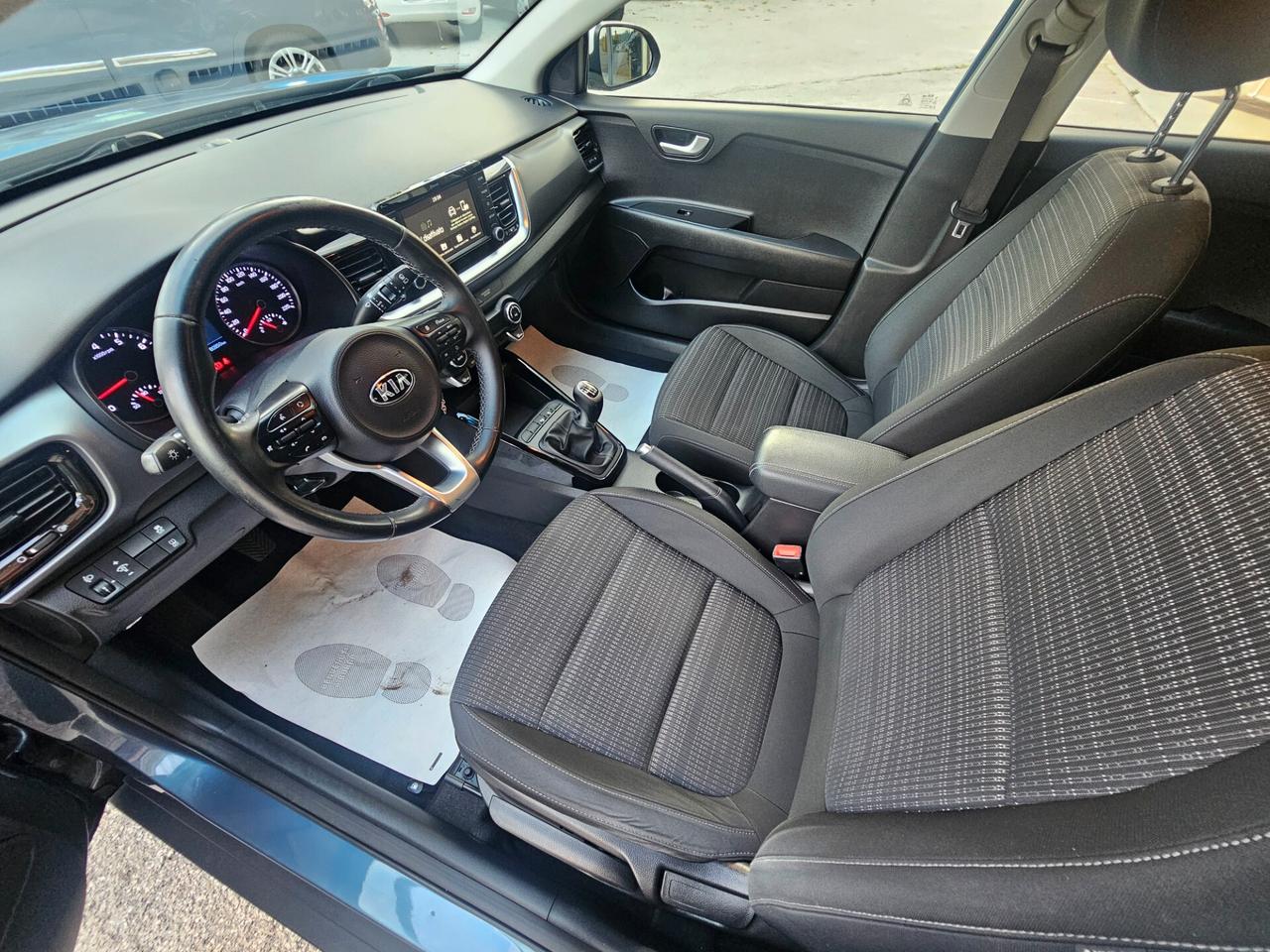 Kia Stonic 1.4 MPI 100 CV Style - Neopatentati