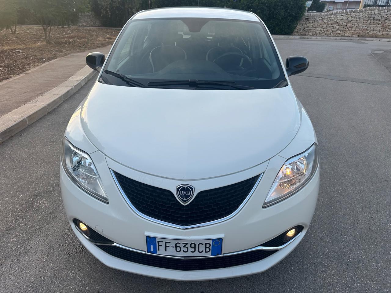 Lancia YPSILON 1.2 GPL 2016 - BELLA