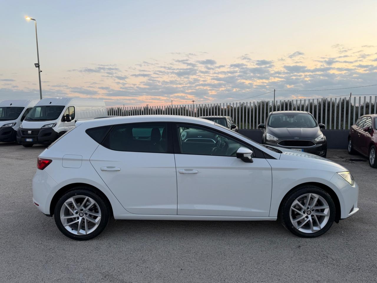 SEAT LEON 1.6 TDI 110 CV DSG FULL LED MY17 68000KM