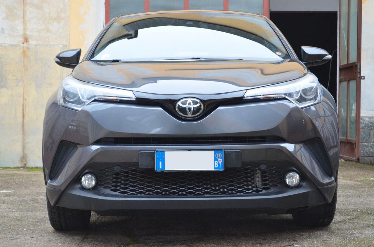 Toyota C-HR 1.8 Hybrid E-CVT Trend