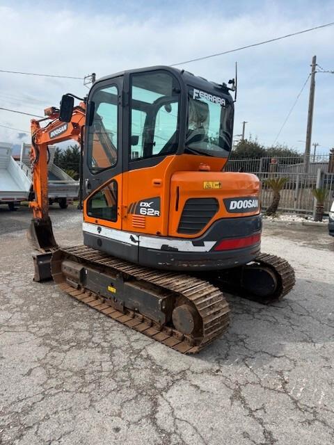 Escavatore Cingolato DOOSAN DX62R