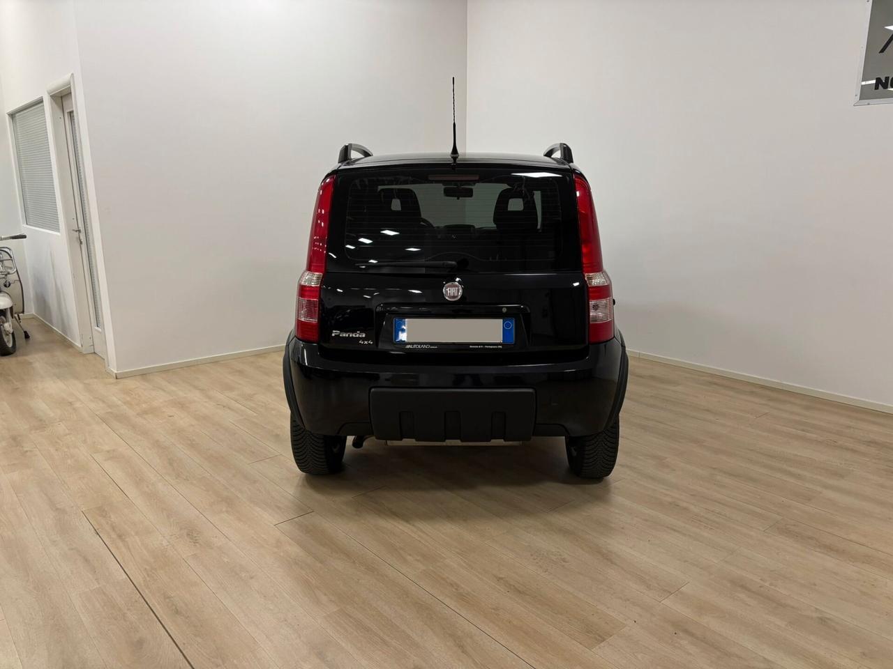 Fiat Panda 1.3 MJT 16V DPF 4x4 Climbing