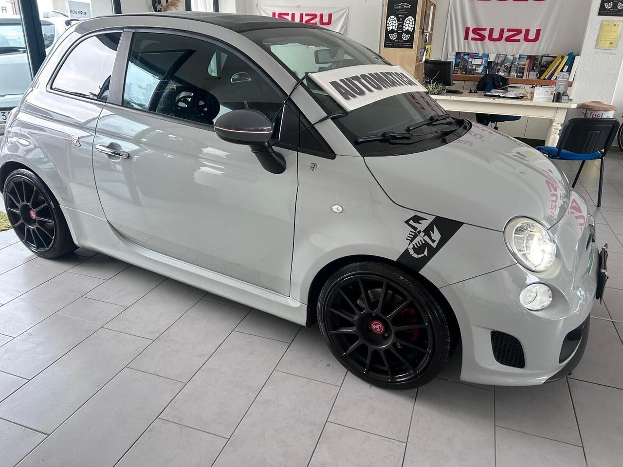 ABARTH 500 C CABRIO CAPOTTA ELETTRICA CAMBIO AUT. TURBO 1.4 T-JET enzina CV 160 Km 96.689 garanzia 12 mesi