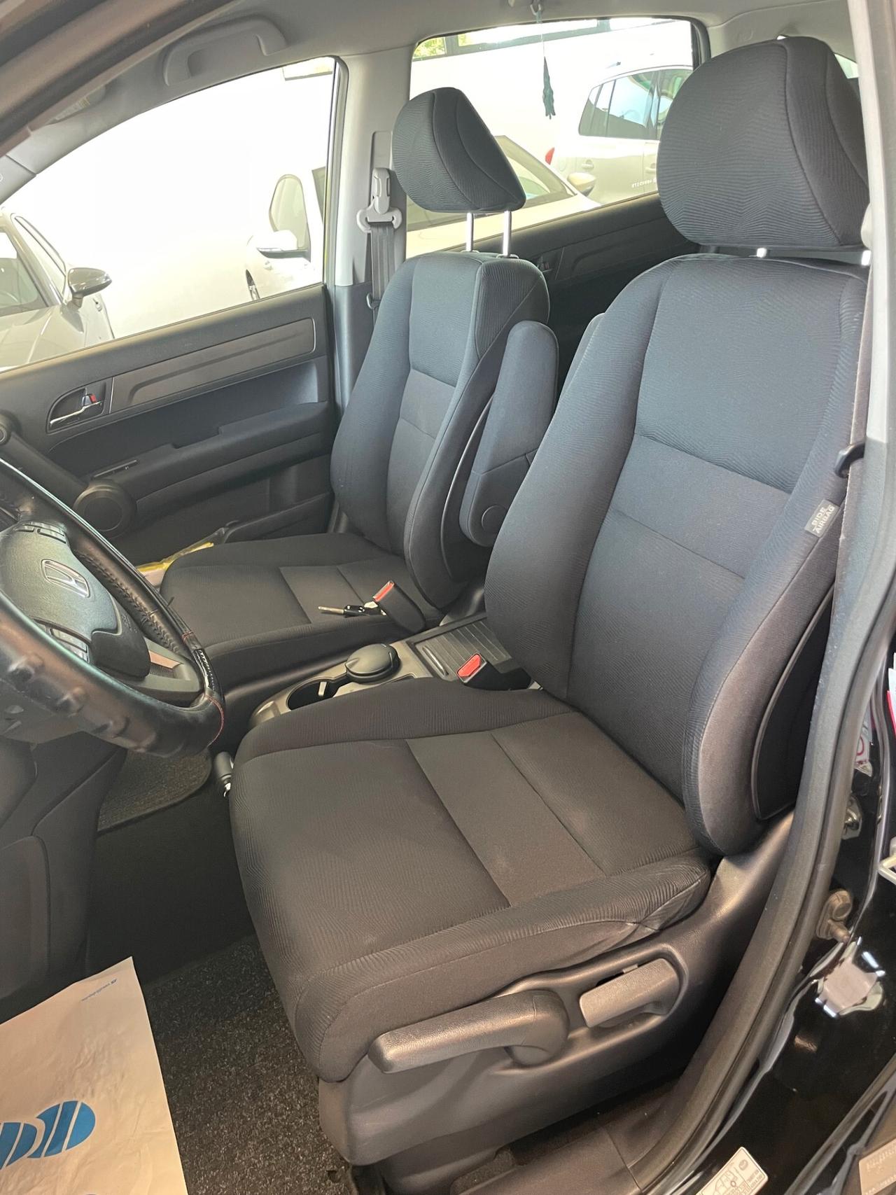 Honda CR-V 2.2 i-CTDi 16V Elegance DPF