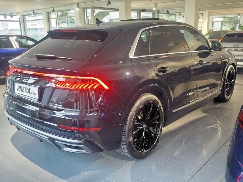 Audi Q8 Q8 55 TFSI quattro tiptronic Sport