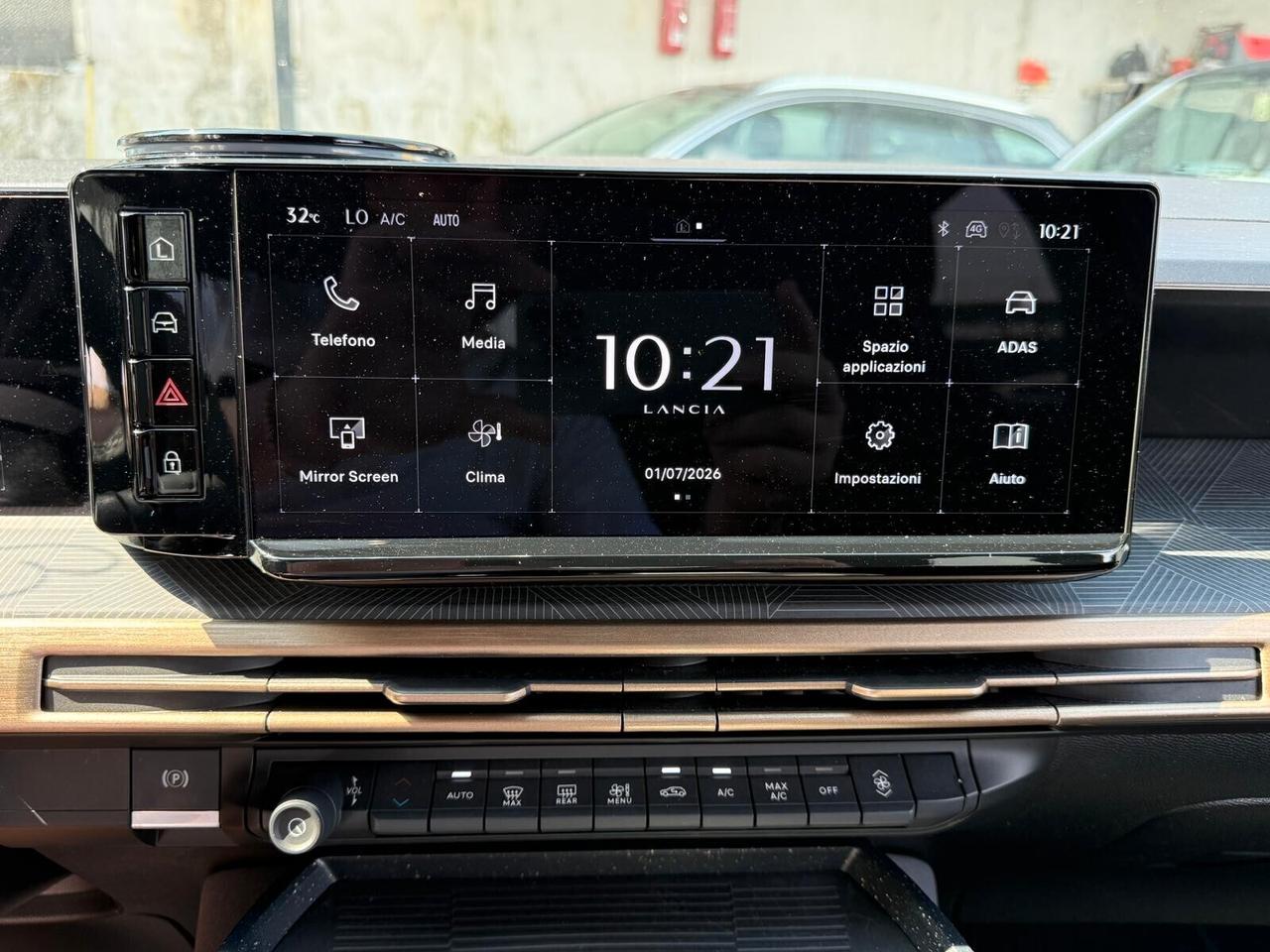 LANCIA YPSILON 2025 Hybrid AUTOMATICA LX 18.000 KM