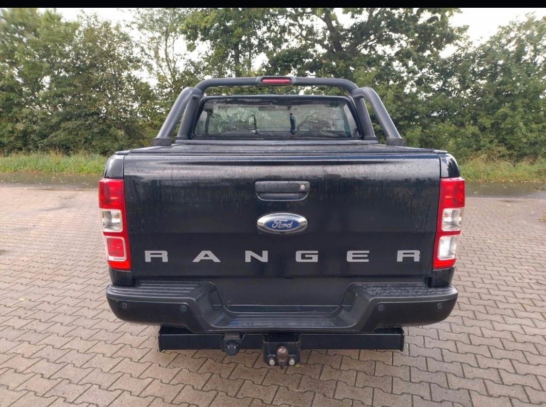 Ford Ranger 3.2 TDCi DC Limited 5 posti * Cambio 6M