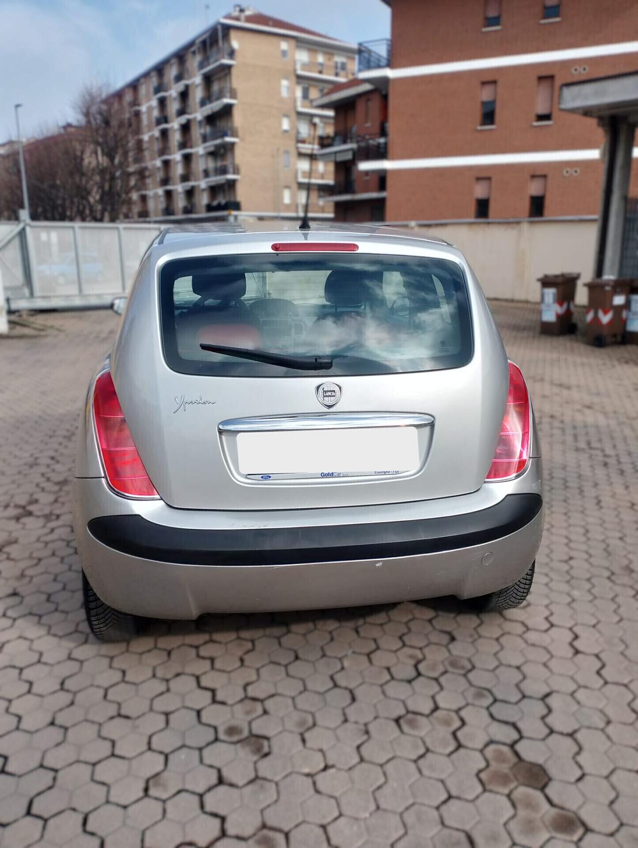 Lancia Ypsilon - APERTI AD AGOSTO