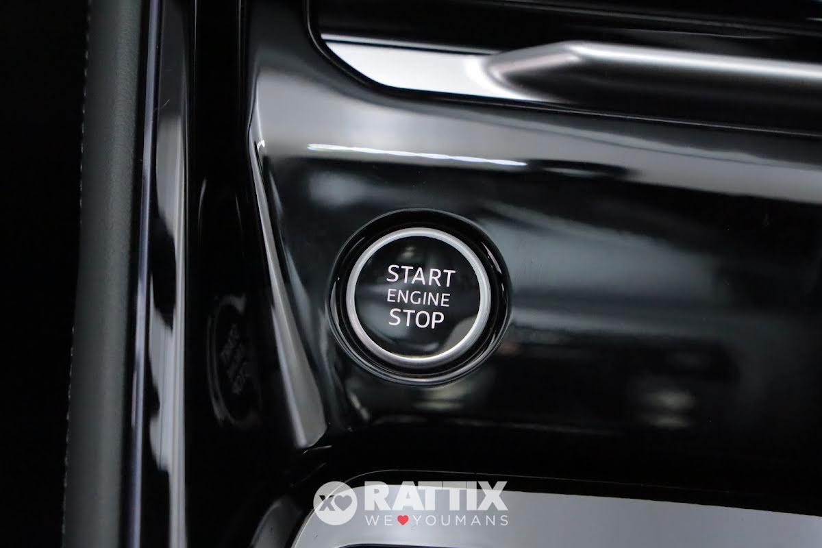 Audi Q3 1.5 TFSI Mhev 150CV S Line Edition s-Tronic + Pacchetto Tech Plus & gancio traino
