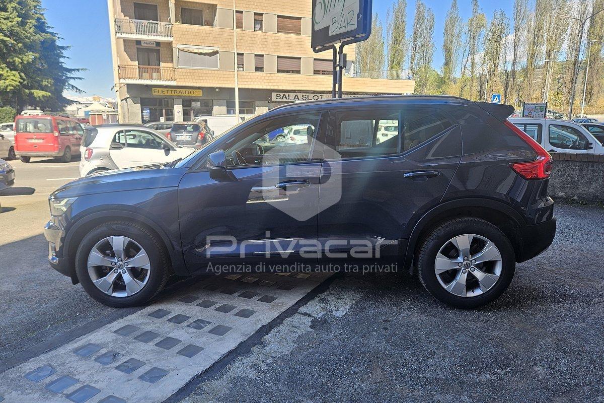VOLVO XC40 D3 Geartronic Momentum Pro