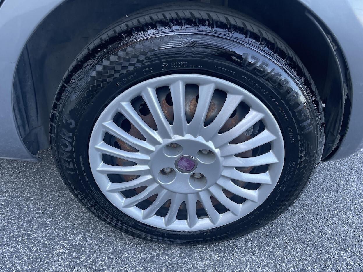 Fiat Punto Evo 1.4 Benzina 77CV E5 Neo. Automatica - 2011