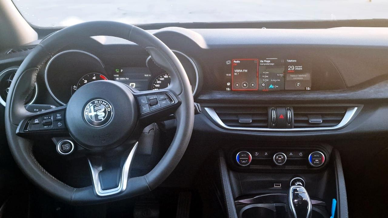 Alfa Romeo Stelvio 2.2 Turbodiesel 160 CV AT8 RWD