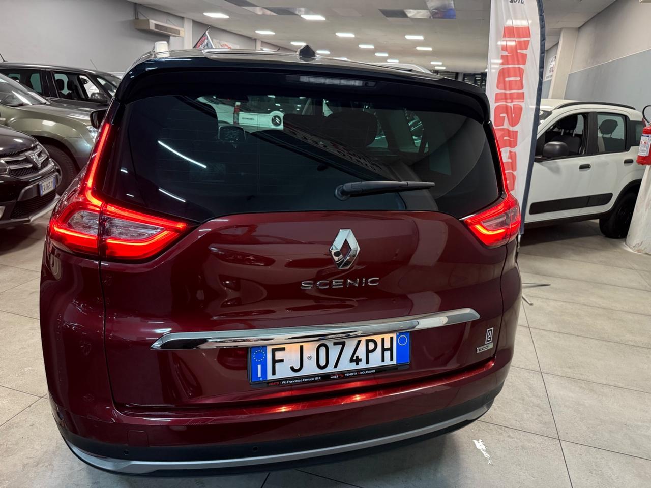 Renault Grand Scenic dCi 8V 110 CV EDC Energy Boose