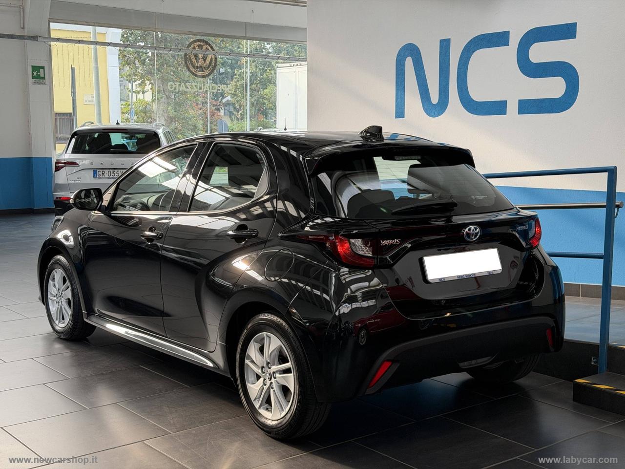 TOYOTA Yaris 1.5 Hybrid 5p. Business NEOPATENTATI