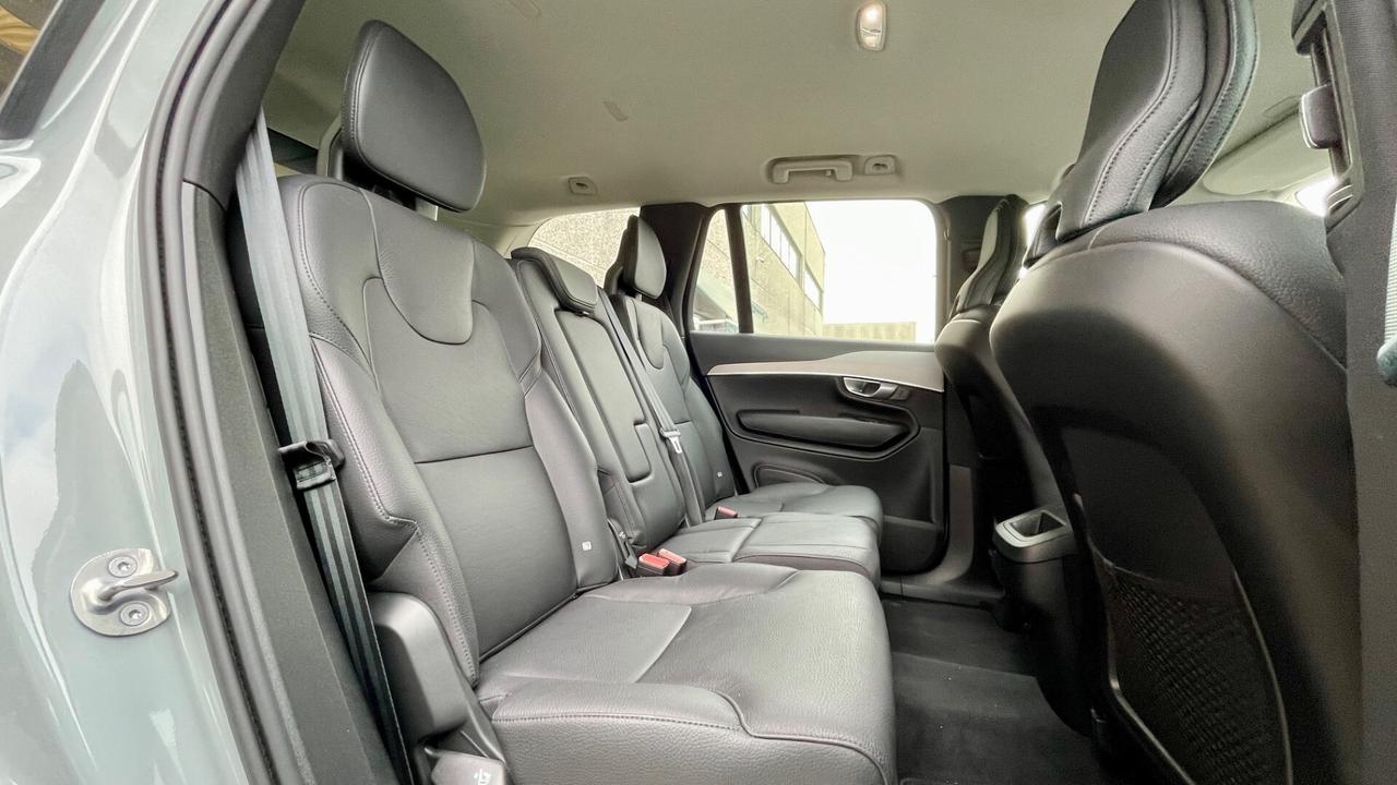 VOLVO XC 90 B5D 2.0 AWD ULTIMATE BRIGHT 235CV - 7 POSTI, PELLE, FULL LED