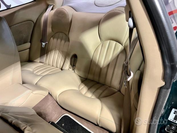 JAGUAR XK8 4.2 Coupé