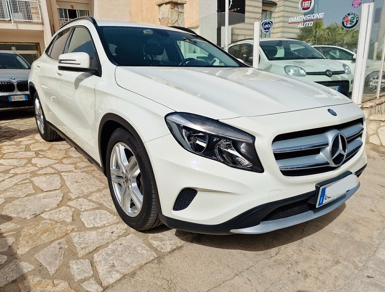 Mercedes-benz GLA 180 GLA 180 d Executive