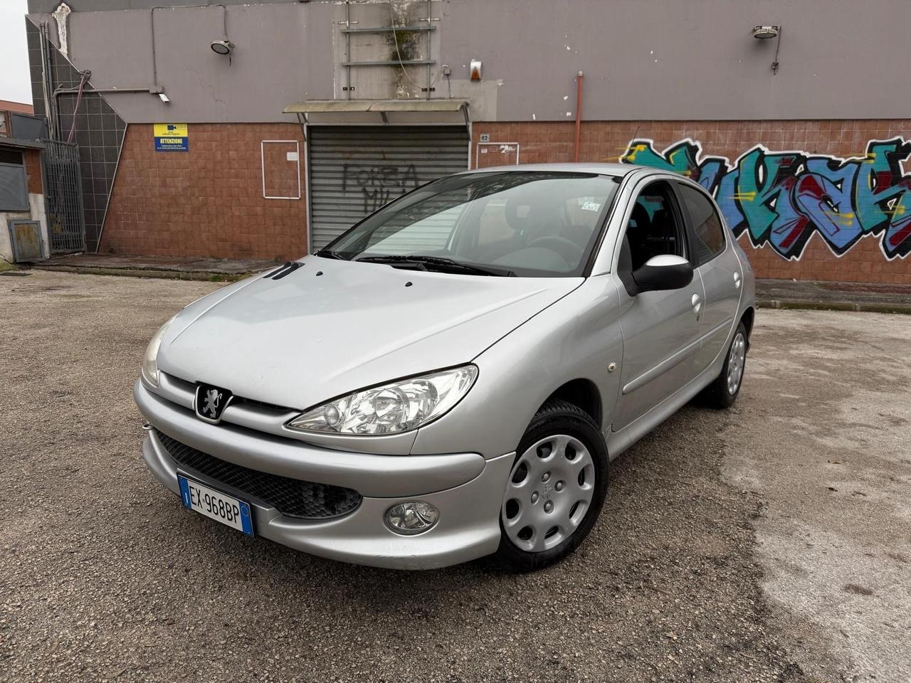 Peugeot 206 1.4 5p. CON 100MILA KM PARI AL NUOVO
