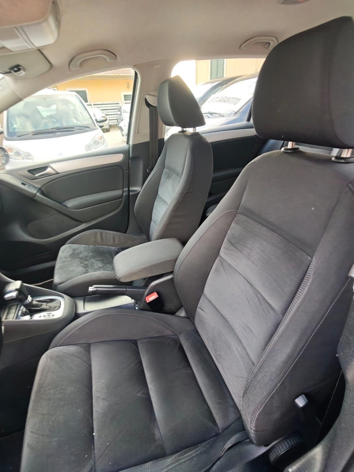 Volkswagen Golf 1.6 TDI DSG 5p. Comfortline