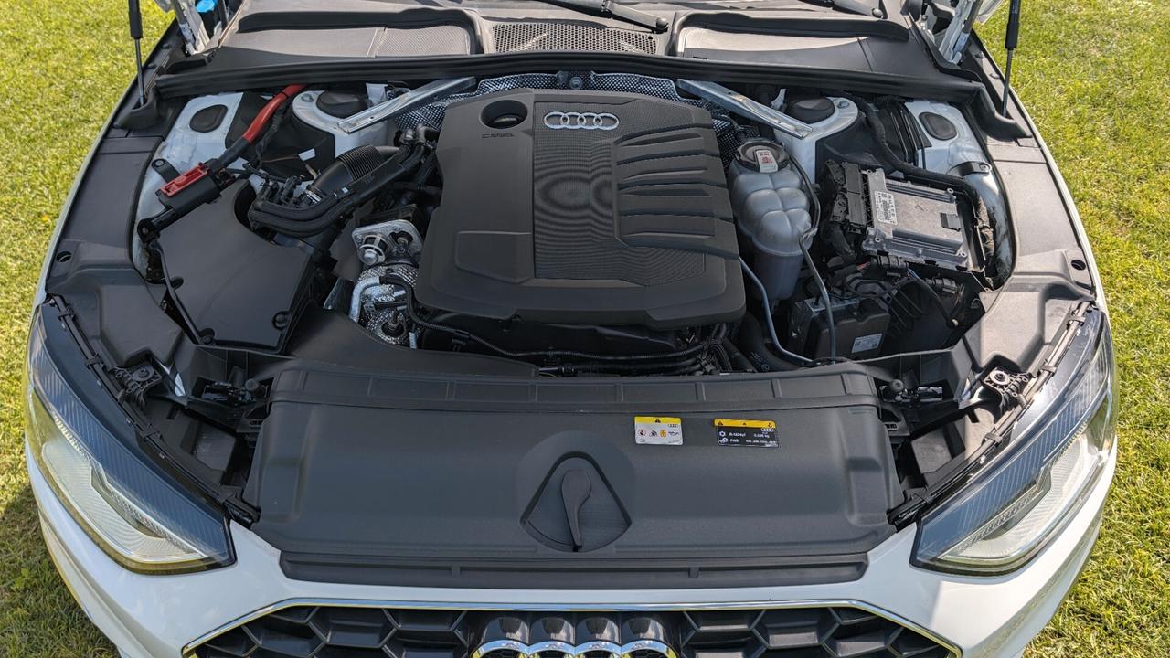 Audi A4 Avant 35 TDI S tronic S-line edition