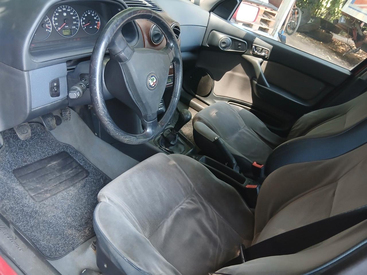 Alfa Romeo 145 1.6i 16V Twin Spark cat L