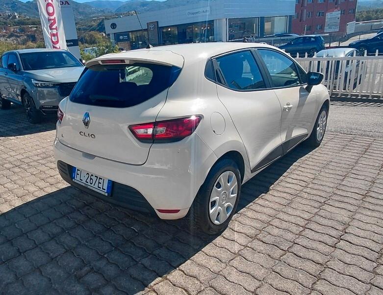 Renault Clio 1.2 75CV 5 porte Zen