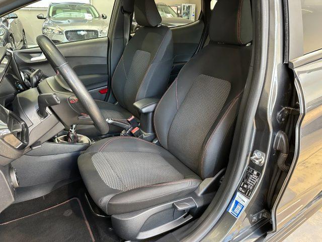 FORD Fiesta 1.5 EcoBlue 5 porte ST-Line - Carplay - LED