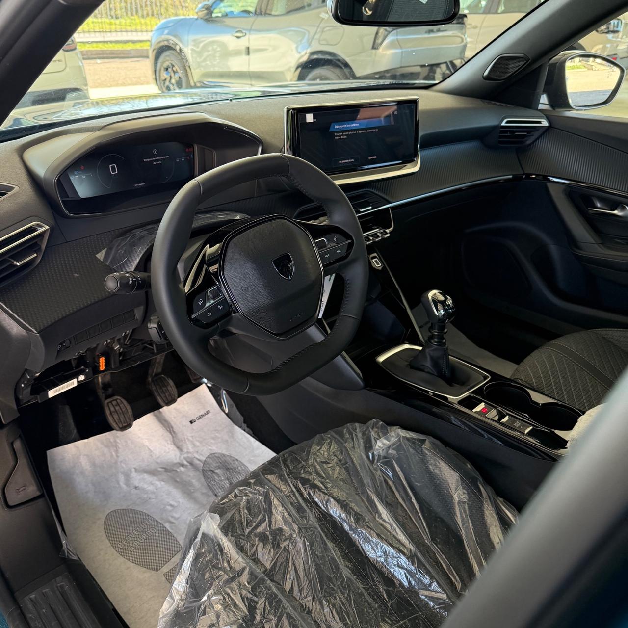 Peugeot 2008 Hybrid 110 e-DCS6 Allure