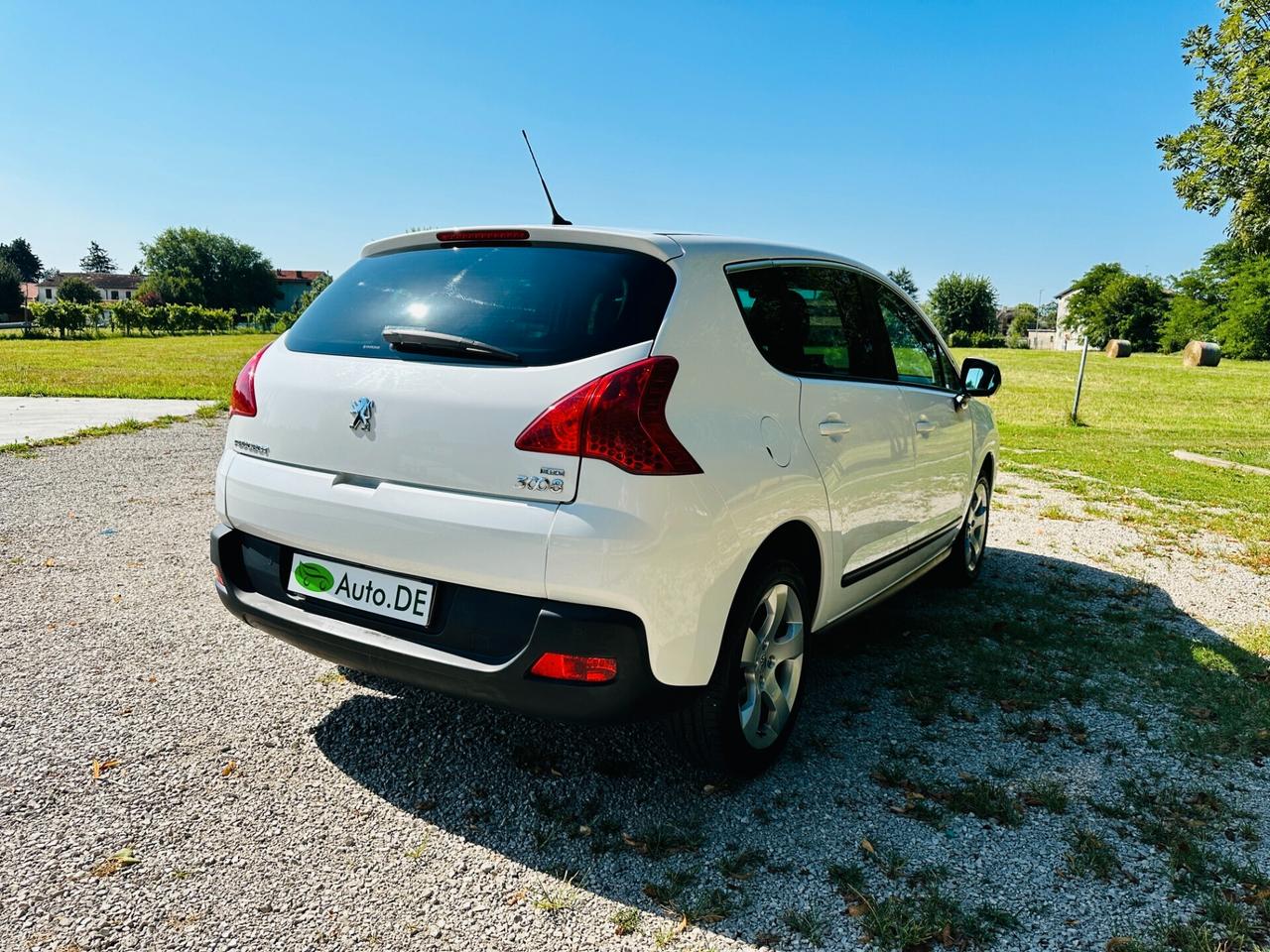 Peugeot 3008 1.6 e-HDi 115CV Stop&Start Allure