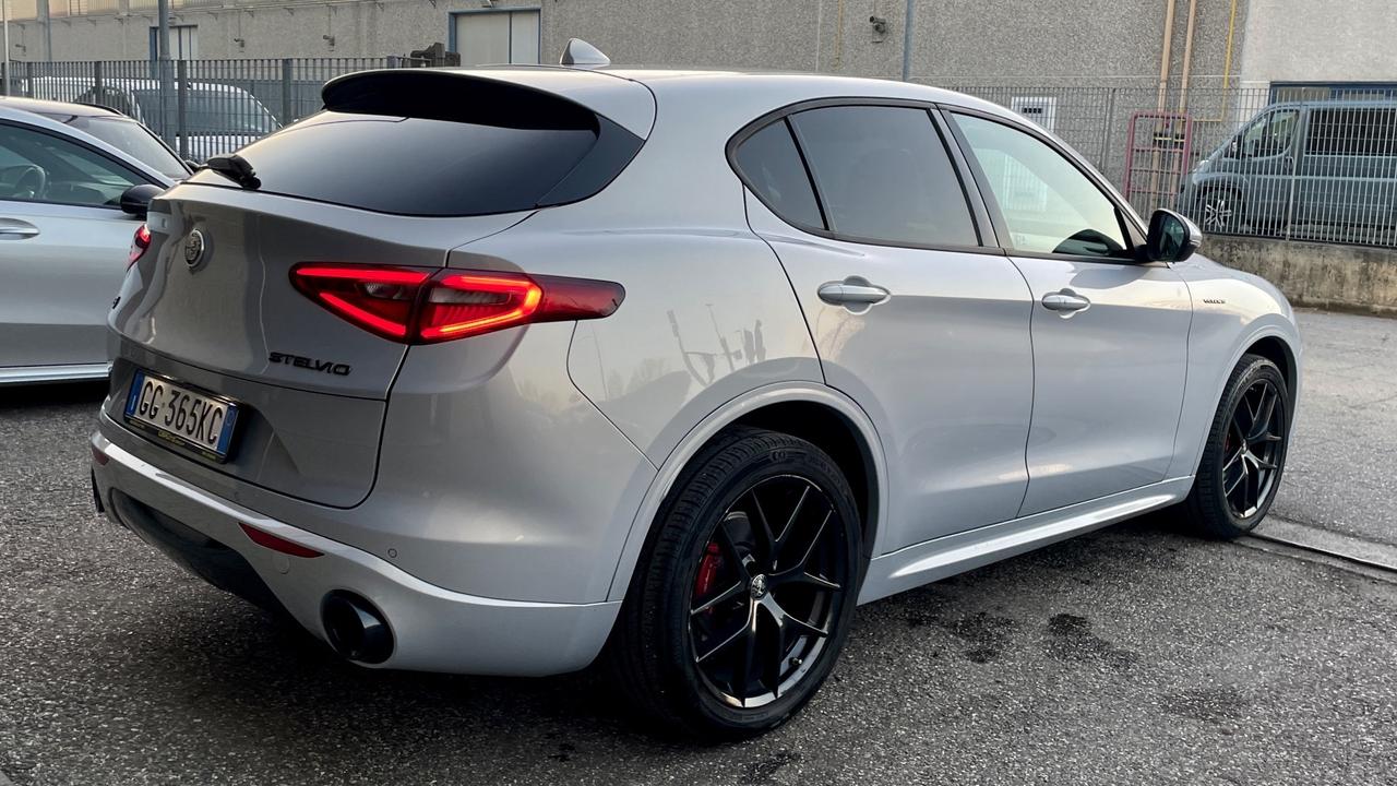 ALFA ROMEO STELVIO 2.2 Q4 TURBODIESEL VELOCE 210CV - SEDILI ELETTRICI RISCALDABILI CON MEMORIA, VOLANTE RISCALDABILE, FULL LED