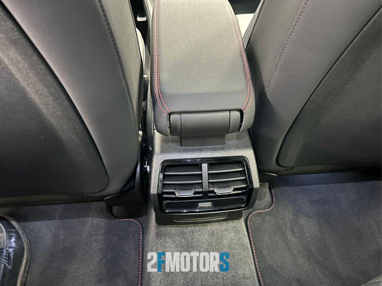 Audi Q3 SBK TDI quattro S tronic Identity Black