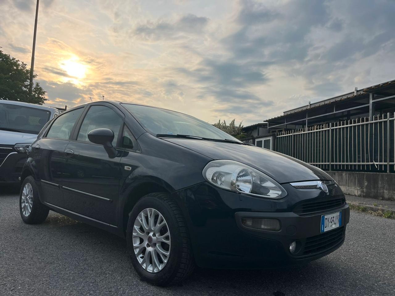 Fiat Punto Evo 1.4 5 porte Dynamic GPL