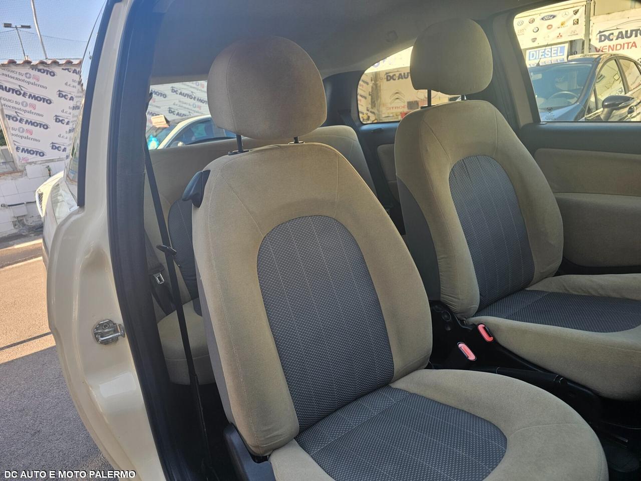 Lancia Ypsilon 1.2 Benzina 60CV.Neopatentati.2007