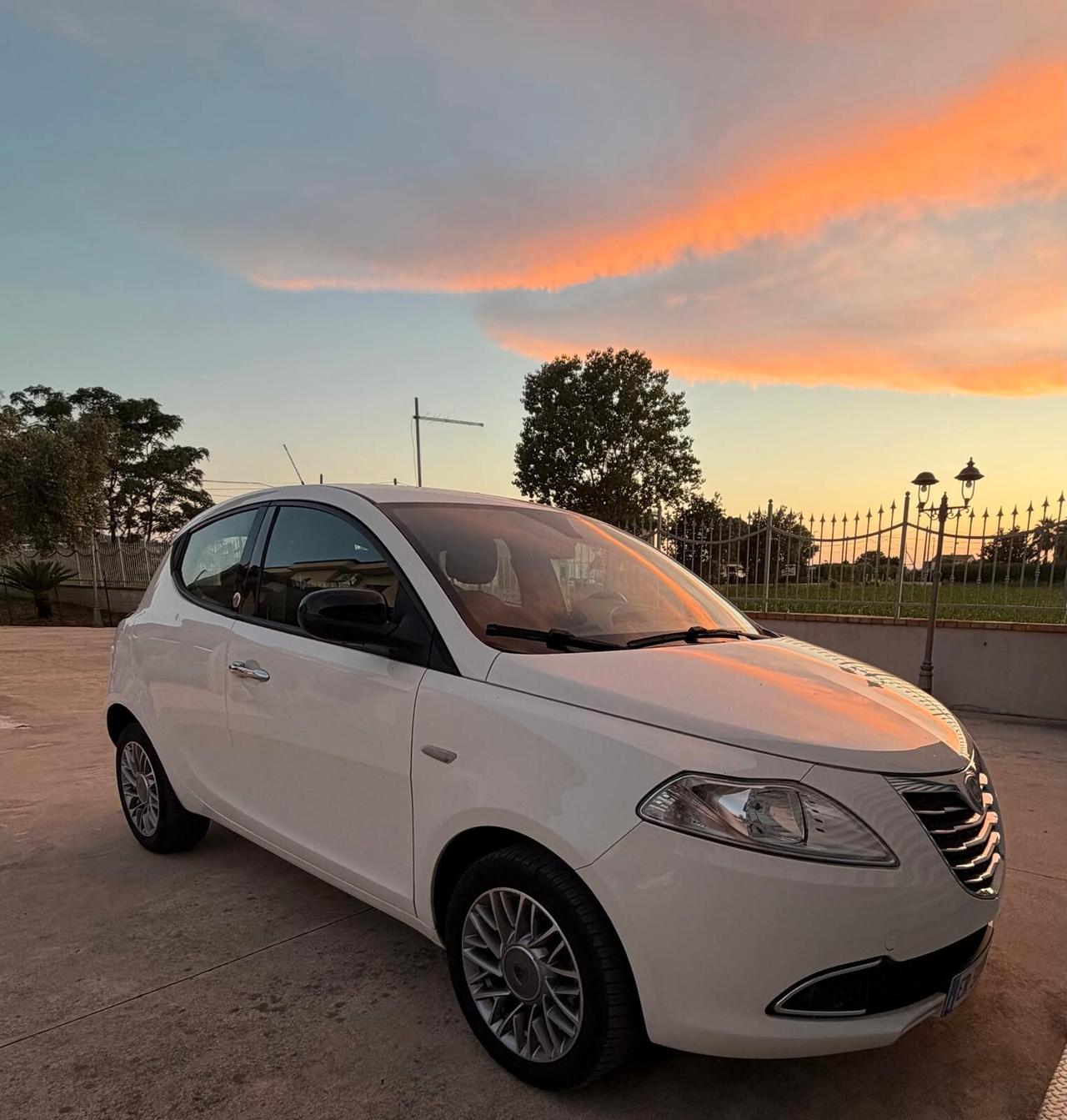 Lancia Ypsilon 1.2 69 CV 5 porte GPL Ecochic