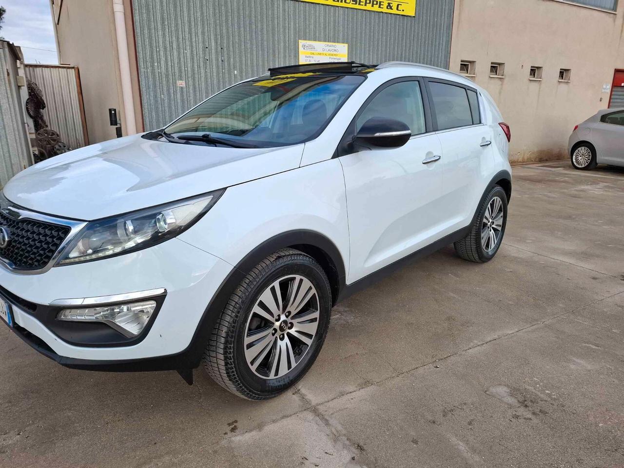 Kia Sportage 1.7 CRDI - 2014 TETTO APRIBILE